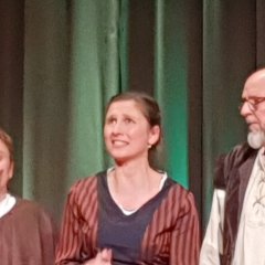 Heimatspieler in Kostüm